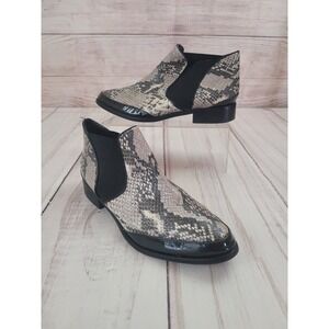 POUR LA VICTOIRE Women's Animal Cameron Mixed Media Ankle Boots Size 7